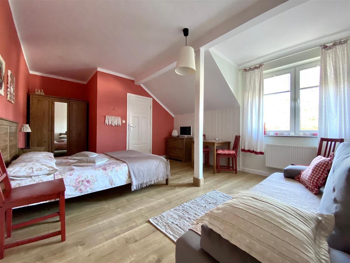 Szary Domek Apartamenty Ustka Buitenkant foto