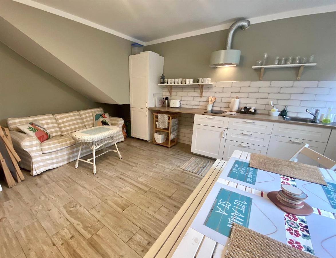 Szary Domek Apartamenty Ustka Buitenkant foto